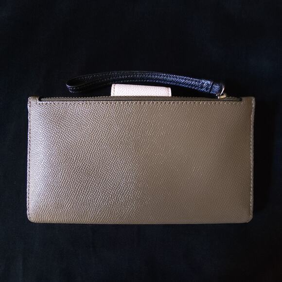 Coach Womens Crossgrain Leather Tech Phone Wallet Olive Green Wristlet - Picture 8 of 8